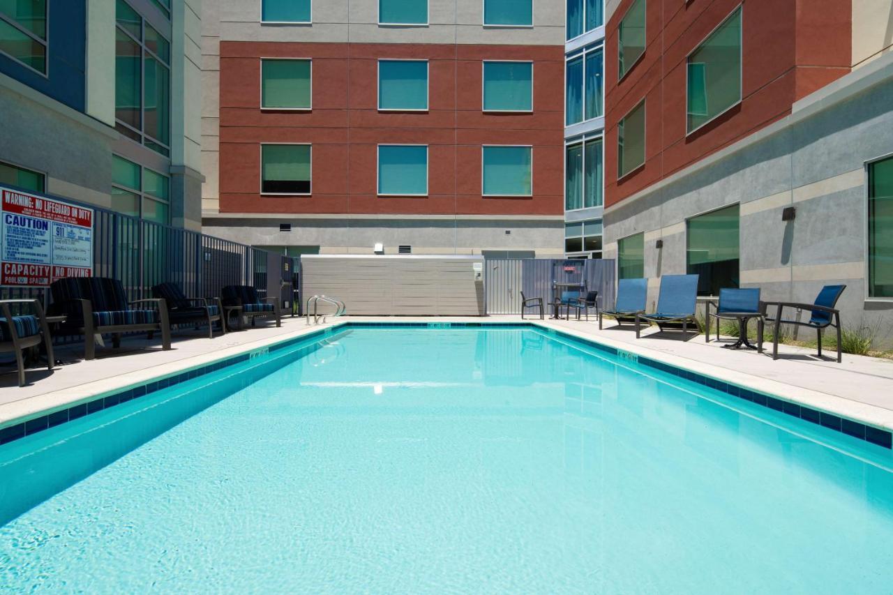 Hampton Inn & Suites Gilroy, Ca Exterior foto